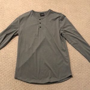 CUTS Henley long sleeve, gray, mens Large, never worn, NWOT